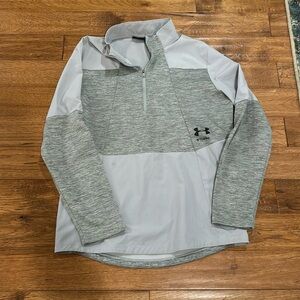 Under Armour quarter zip pullover size XL